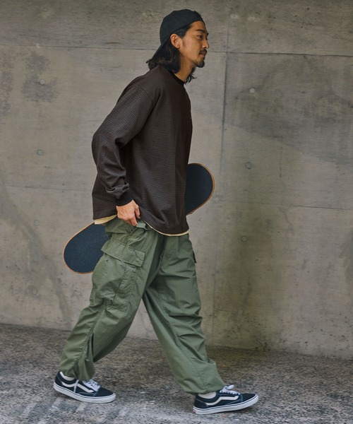 THE CRAFT CREW PRODUCTS（ザクラフトクループロダクツ）の「ドロスト ファンクショナルファブリック ビッグシルエット ボーダーTシャツ【THE CRAFT CREW PRODUCTS】（Tシャツ/カットソー・メンズ・ブラック/ダークブラウン/ホワイト/ダークネイビー/ダークオリーブ・M/L/S）」の20枚目の写真