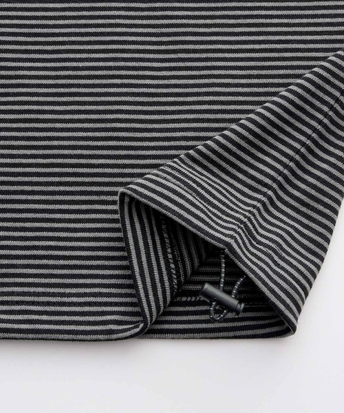 THE CRAFT CREW PRODUCTS（ザクラフトクループロダクツ）の「ドロスト ファンクショナルファブリック ビッグシルエット ボーダーTシャツ【THE CRAFT CREW PRODUCTS】（Tシャツ/カットソー・メンズ・ブラック/ダークブラウン/ホワイト/ダークネイビー/ダークオリーブ・M/L/S）」の10枚目の写真