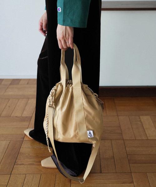 Drifter(ドリフター)の「DRIFTER/ドリフター HANDLE BUCKET TOTE DFV1615(ショルダーバッグ・レディース・ブラック/ベージュ/チャコールグレー・FREE)」の3枚目の写真