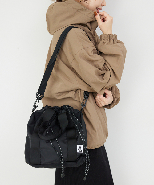 Drifter(ドリフター)の「DRIFTER/ドリフター HANDLE BUCKET TOTE DFV1615(ショルダーバッグ・レディース・ブラック/ベージュ/チャコールグレー・FREE)」の2枚目の写真