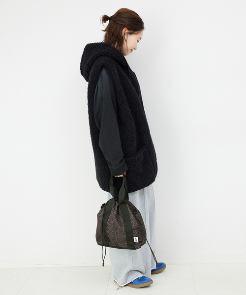 Drifter(ドリフター)の「DRIFTER/ドリフター HANDLE BUCKET TOTE DFV1615(ショルダーバッグ・レディース・ブラック/ベージュ/チャコールグレー・FREE)」の9枚目の写真