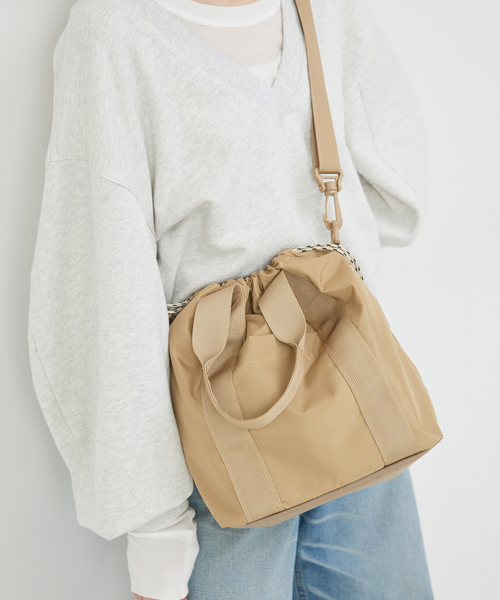 Drifter(ドリフター)の「DRIFTER/ドリフター HANDLE BUCKET TOTE DFV1615(ショルダーバッグ・レディース・ブラック/ベージュ/チャコールグレー・FREE)」の18枚目の写真
