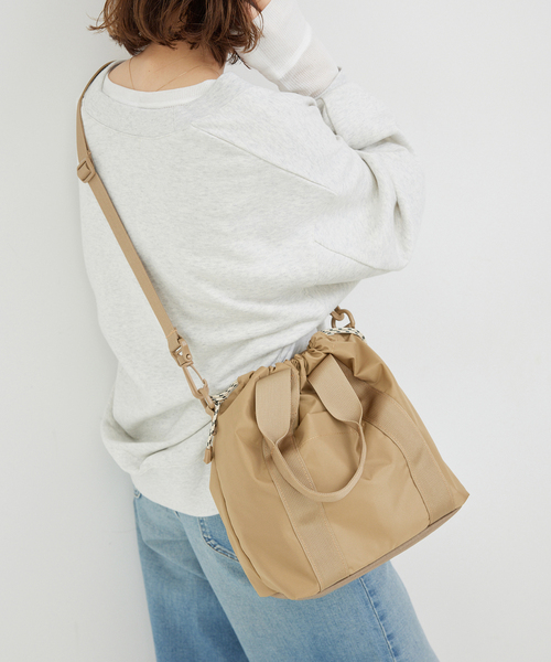 Drifter(ドリフター)の「DRIFTER/ドリフター HANDLE BUCKET TOTE DFV1615(ショルダーバッグ・レディース・ブラック/ベージュ/チャコールグレー・FREE)」の19枚目の写真