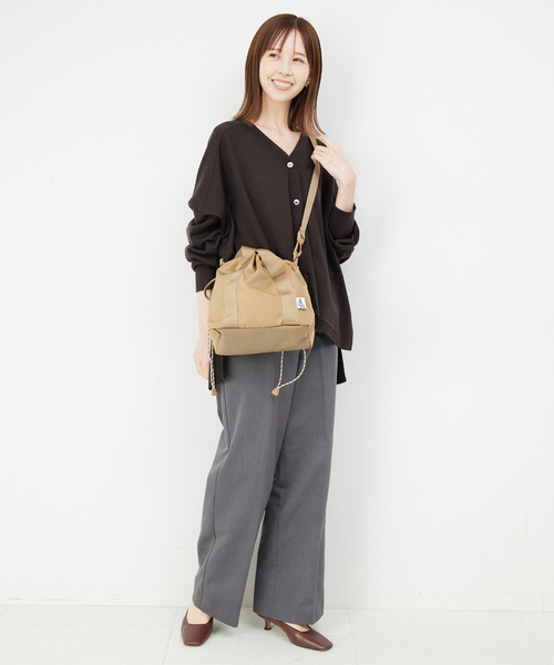 Drifter(ドリフター)の「DRIFTER/ドリフター HANDLE BUCKET TOTE DFV1615(ショルダーバッグ・レディース・ブラック/ベージュ/チャコールグレー・FREE)」の21枚目の写真