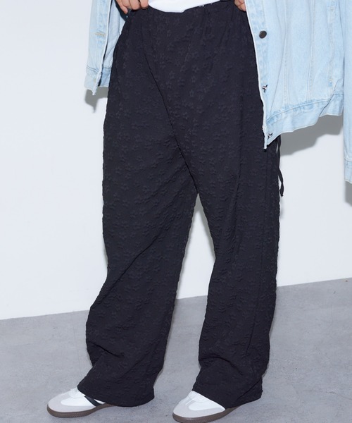 BARRETTA(バレッタ)の「フラワージャガードワイドパンツ(その他パンツ・レディース・ホワイト/ブラック・FREE)」の18枚目の写真