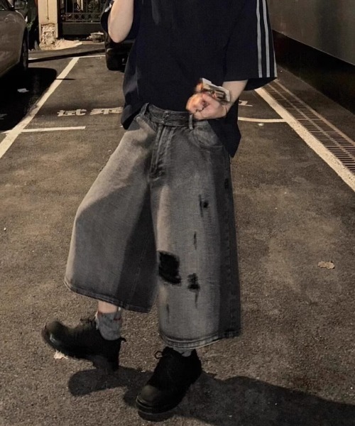 DEVICE(デバイス)の「ダメージ クラッシュ ハーフ デニム パンツ(デニムパンツ・メンズ・ブラック・FREE)」の14枚目の写真