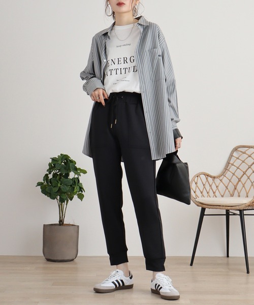 atONE(アットワン)の「ジャージのようなストレッチリラックスジョガーパンツ(その他パンツ・レディース・ブラック/カーキ/ネイビー/モカ・M/L/LL/3L/4L)」の8枚目の写真