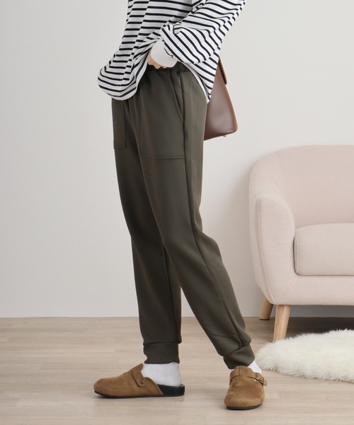 atONE(アットワン)の「ジャージのようなストレッチリラックスジョガーパンツ(その他パンツ・レディース・ブラック/カーキ/ネイビー/モカ・M/L/LL/3L/4L)」の19枚目の写真
