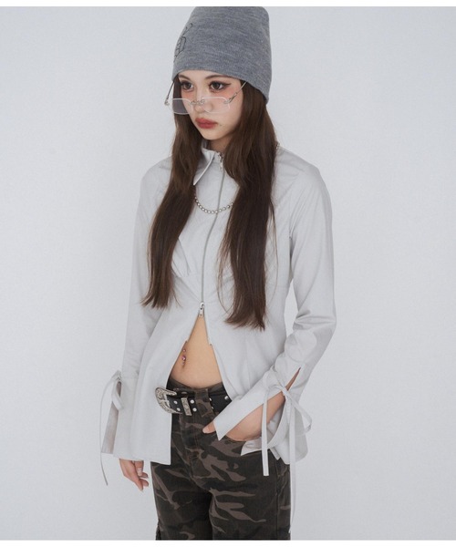 ANAP GiRL(アナップガール)の「【ティーンズライン】ダブルジップ デザインシャツ(MLサイ(シャツ/ブラウス・キッズ・ブラック×ホワイト/ライトグレー・M/L)」の1枚目の写真