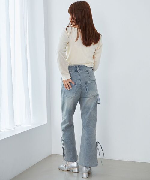 MAJESTIC LEGON（マジェスティックレゴン）の「リボン付きスクエアネックトップス（Tシャツ/カットソー・レディース・ホワイト系その他/アイボリー/グレー・MEDIUM）」の7枚目の写真