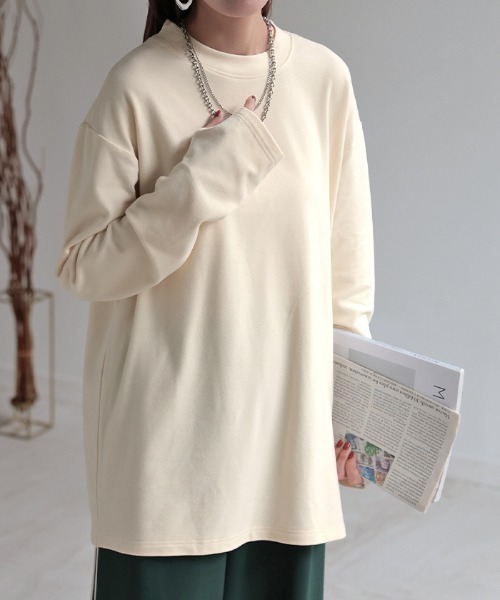HUG.U(ハグユー)の「体感+3.2℃ 吸湿発熱トップス(Tシャツ/カットソー・レディース・モカ/グレー/ブラック/アイボリー・FREE)」の6枚目の写真