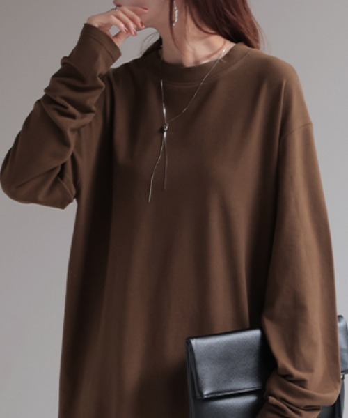HUG.U(ハグユー)の「体感+3.2℃ 吸湿発熱トップス(Tシャツ/カットソー・レディース・モカ/グレー/ブラック/アイボリー・FREE)」の10枚目の写真