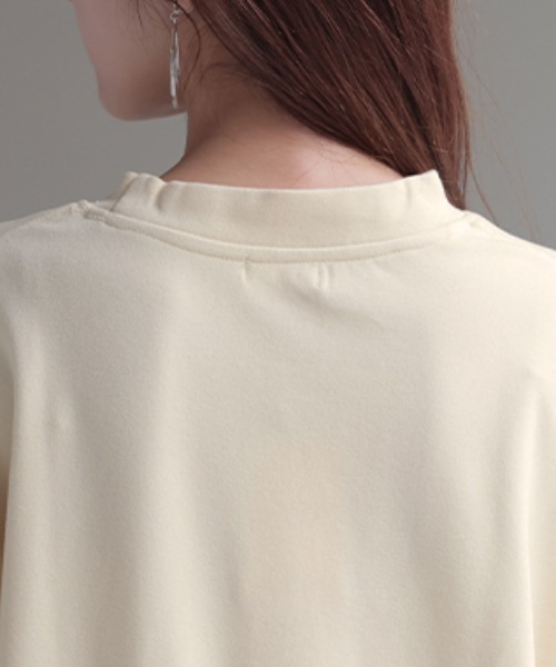 HUG.U(ハグユー)の「体感+3.2℃ 吸湿発熱トップス(Tシャツ/カットソー・レディース・モカ/グレー/ブラック/アイボリー・FREE)」の20枚目の写真