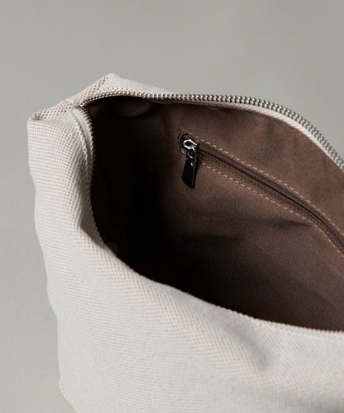 folka(フォルカ)の「3-12B26 スエード ビッグトートバッグ ポーチ付(トートバッグ・レディース・ベージュ/オリーブ/ブラウン・ONESIZE)」の22枚目の写真