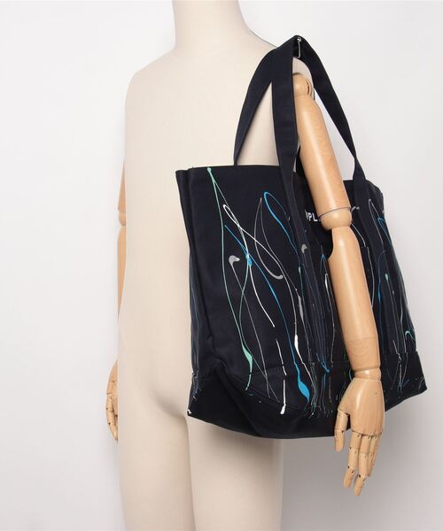 APPLEBUM（アップルバム）の「Paint Totebag [TiEDYE FREAK]（トートバッグ・メンズ・ネイビー/ナチュラル・FREE）」の19枚目の写真