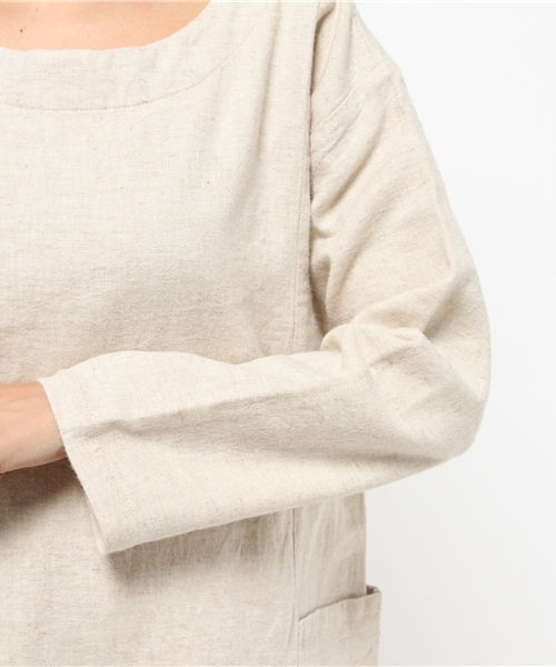 LBC（エルビーシー）の「リネンコットン起毛サックワンピース             （ワンピース・レディース・オフホワイト/ブラック/スカイブルー・MEDIUM/LARGE）」の11枚目の写真