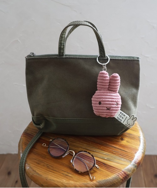 BIRTHDAY BAR(バースデイバー)の「BONTONTOYS Miffy Flat Keychain(チャーム・レディース・ローズ/クリーム/オフホワイト・フリー)」の3枚目の写真
