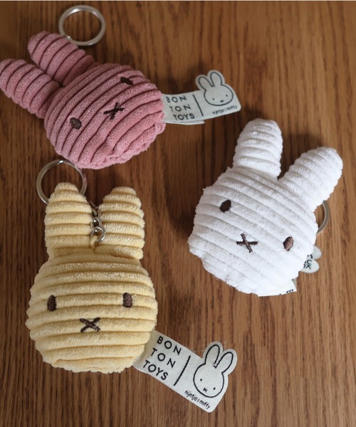 BIRTHDAY BAR(バースデイバー)の「BONTONTOYS Miffy Flat Keychain(チャーム・レディース・ローズ/クリーム/オフホワイト・フリー)」の4枚目の写真