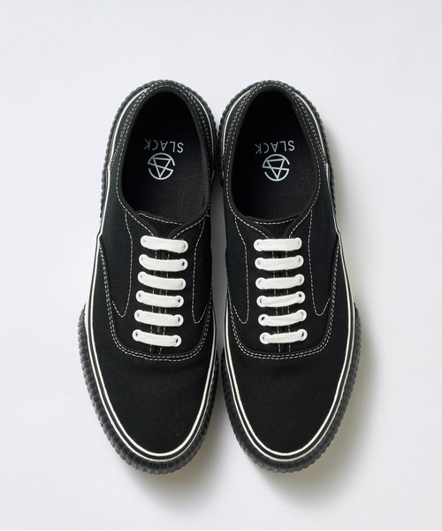 SLACK FOOTWEAR（スラックフットウェア）の「厚底 キャンバススニーカー モノトーン サドルシューズ スリーヴ（スニーカー・レディース・ブラック/ブラック系その他・23.0cm/23.5cm/24.0cm/24.5cm/25.0cm/26.0cm/26.5cm/27.0cm/27.5cm/28.0cm）」の6枚目の写真