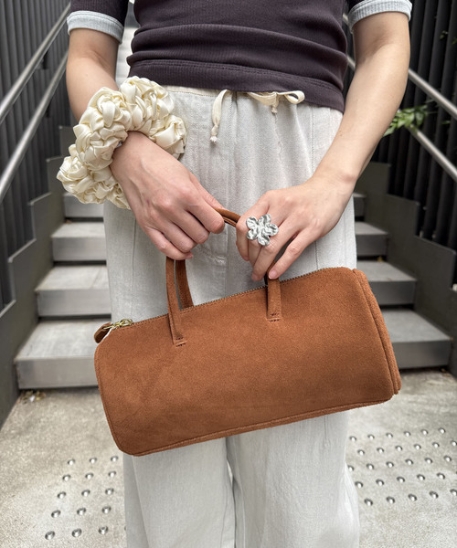 EDIT. FOR LULU(エディットフォールル)の「abc スウェードボストンバッグ(ボストンバッグ・レディース・ブラウン・FREE)」の6枚目の写真