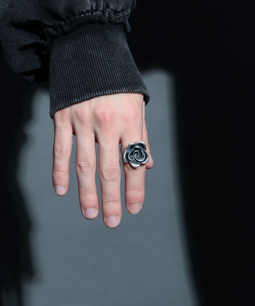 HARE（ハレ）の「ROSE-RING(HARE)（リング・メンズ・シルバー・FREE）」の2枚目の写真