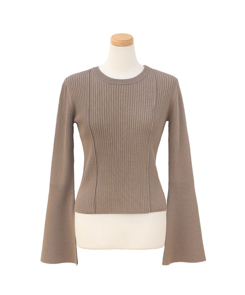 MIELI INVARIANT(ミエリインヴァリアント)の「Bell Sleeve Petal Knit Tops(ニット/セーター・レディース・ブラック/モカ・FREE)」の12枚目の写真
