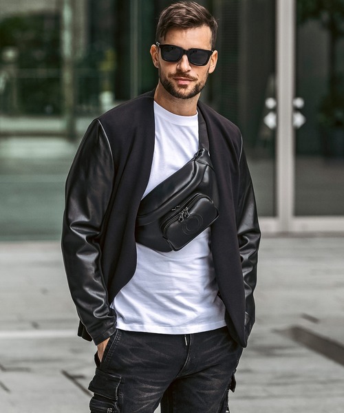 1PIU1UGUALE3  RELAX （ウノピゥウノウグァーレトレ リラックス）の「1PIU1UGUALE3 RELAX(ウノピゥウノウグァーレトレ リラックス)サークルロゴ ウエストバッグ ボディバッグ（ボディバッグ/ウエストポーチ・メンズ・ブラック・ONE SIZE）」の6枚目の写真