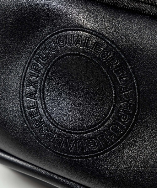 1PIU1UGUALE3  RELAX （ウノピゥウノウグァーレトレ リラックス）の「1PIU1UGUALE3 RELAX(ウノピゥウノウグァーレトレ リラックス)サークルロゴ ウエストバッグ ボディバッグ（ボディバッグ/ウエストポーチ・メンズ・ブラック・ONE SIZE）」の11枚目の写真