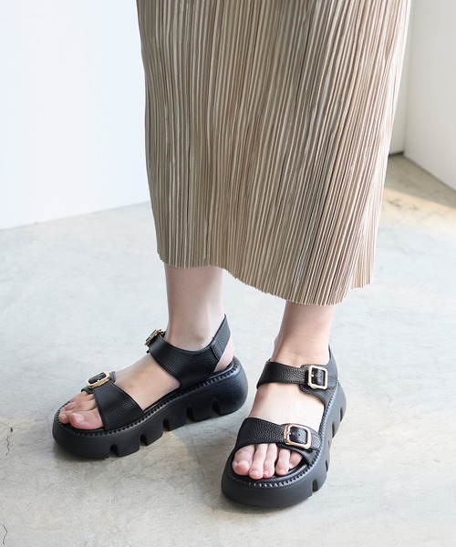 coca(ANDEX shoes product)(コカ)の「ダブルベルト バックル サンダル(サンダル・レディース・ホワイト/ブラック・LARGE/MEDIUM/SMALL)」の11枚目の写真