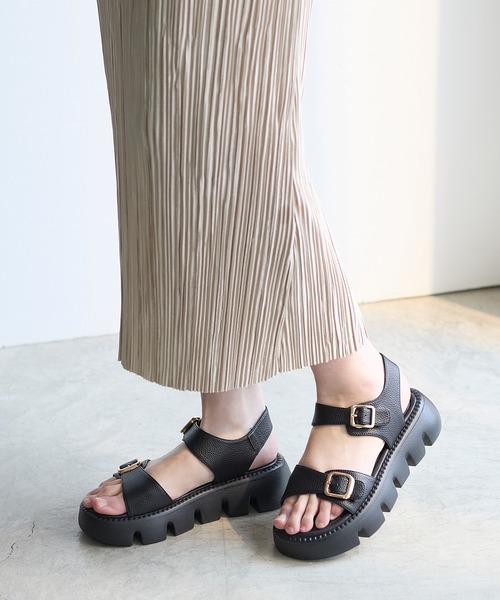 coca(ANDEX shoes product)(コカ)の「ダブルベルト バックル サンダル(サンダル・レディース・ホワイト/ブラック・LARGE/MEDIUM/SMALL)」の12枚目の写真