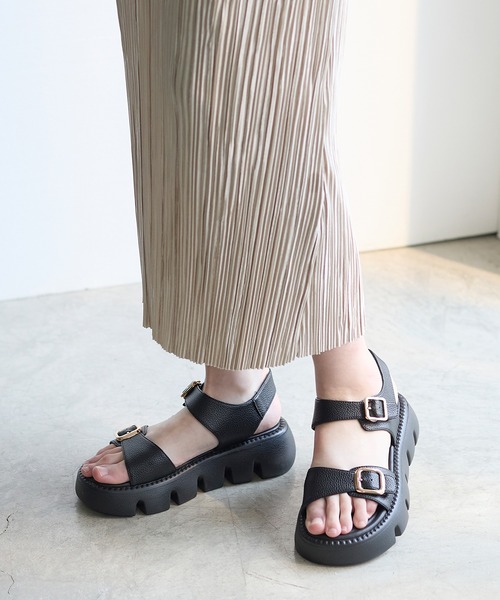 coca(ANDEX shoes product)(コカ)の「ダブルベルト バックル サンダル(サンダル・レディース・ホワイト/ブラック・LARGE/MEDIUM/SMALL)」の14枚目の写真