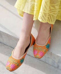 〈tulip〉 パンプス 刺繍　レザー　38 商品一覧｜ファッション通販サイトのSTRIPE CLUB（ストライプ