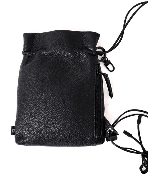 waku（ワク）の「【waku/ワク】レザー巾着ミニショルダー WK-0030（ショルダーバッグ・メンズ・ブラック・FREE）」の12枚目の写真