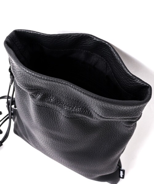 waku（ワク）の「【waku/ワク】レザー巾着ミニショルダー WK-0030（ショルダーバッグ・メンズ・ブラック・FREE）」の8枚目の写真