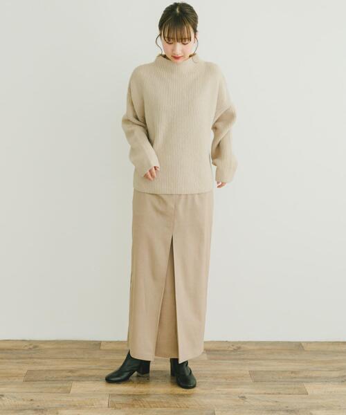 ITEMS URBANRESEARCH（アイテムズ アーバンリサーチ）の「ストレッチセンタータックスカート（スカート・レディース・ブラック/ベージュ・FREE）」の5枚目の写真