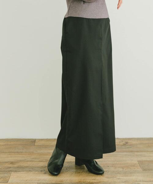 ITEMS URBANRESEARCH（アイテムズ アーバンリサーチ）の「ストレッチセンタータックスカート（スカート・レディース・ブラック/ベージュ・FREE）」の13枚目の写真