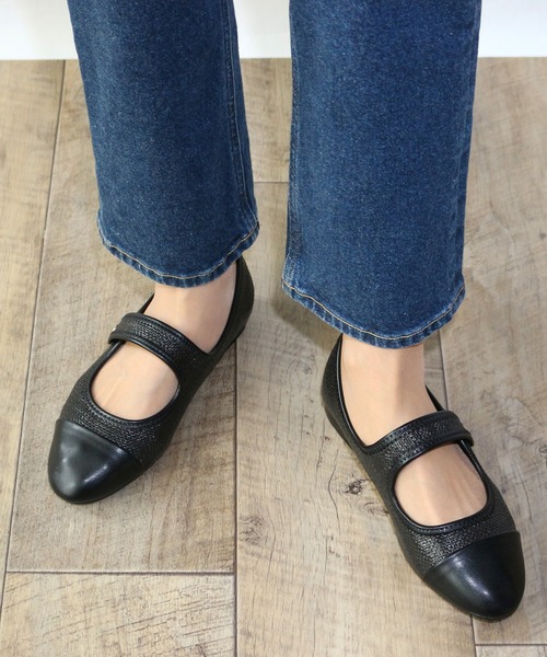 セール】ストロートゥキャップストラップシューズ【低反発