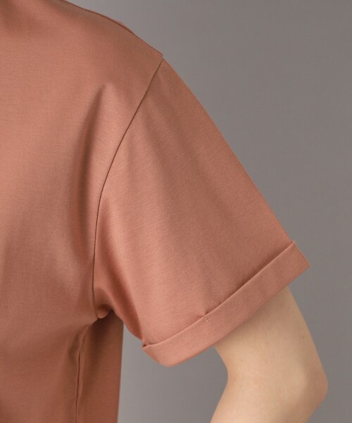 DRESSTERIOR(ドレステリア)の「【接触冷感/抗菌防臭/消臭】アイスクリアコットン VIERNESロゴT(Tシャツ/カットソー・レディース・ホワイト/サンドベージュ/ネイビー・36/38/34)」の9枚目の写真
