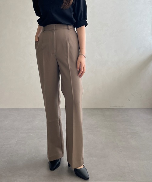 セール】新色追加 WEB限定 2025新作 フレアカットタックパンツ