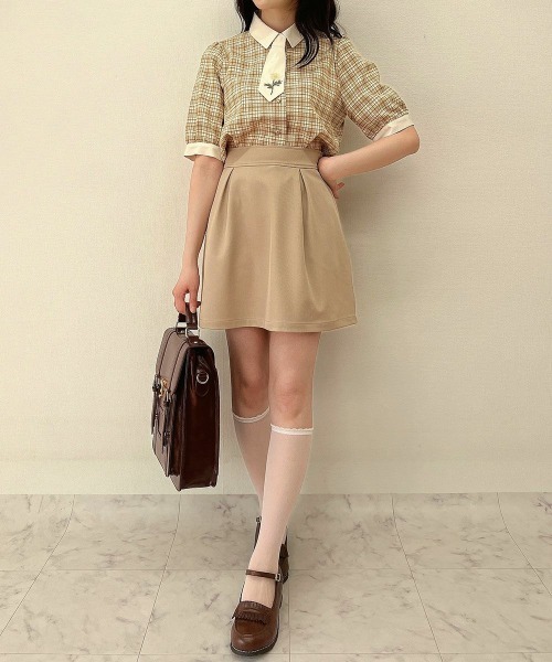 F i.n.t（フィント）の「ビッグリボンミニスカート/fint　フィント（スカート・レディース・ライトグレー/ネイビー/ベージュ・FREE）」の9枚目の写真