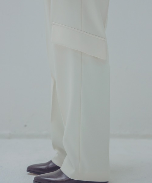 DRESSLAVE(ドレスレイブ)の「back peach classy work pants(バックピーチクラッシーワークパンツ)(カーゴパンツ・レディース・ホワイト・36/38)」の7枚目の写真