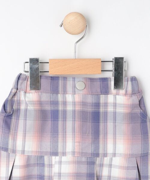 SHOO・LA・RUE（シューラルー）の「【100-150cm】カジュアルにもガーリーにも アソートプリーツスカート（スカート・キッズ・グレー系その他2/サックスブルー系5/パープル系1・11/10/15 /14/13/12）」の6枚目の写真