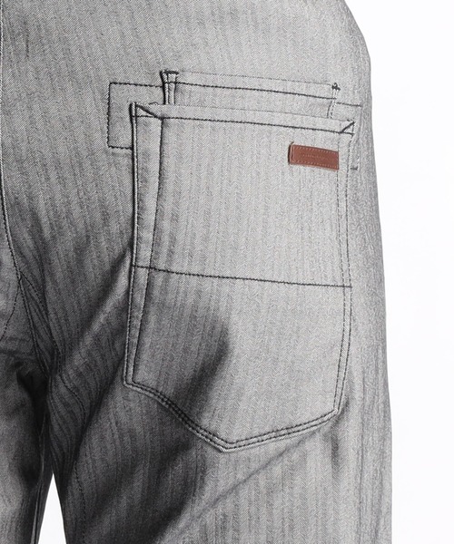 NICOLE CLUB FOR MEN(ニコルクラブフォーメン)の「ガムストランダムヘリンボン クロップドパンツ(その他パンツ・メンズ・ブラック系/ネイビー系/ブラック/ホワイト系・X-LARGE/LARGE/MEDIUM/SMALL)」の13枚目の写真