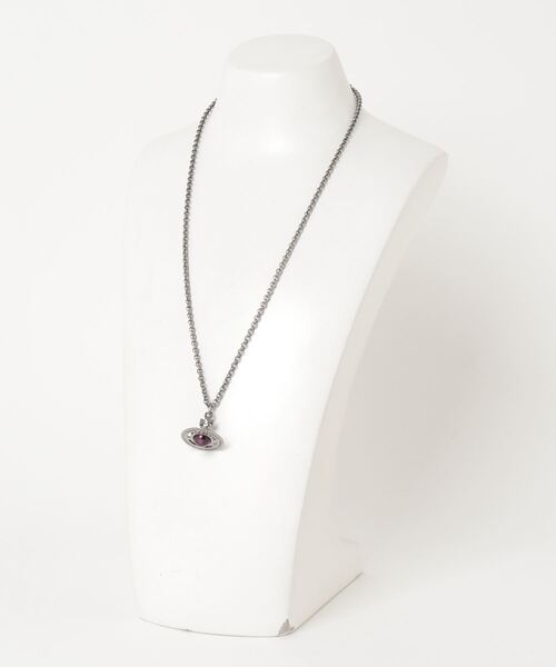 Vivienne Westwood MAN（ヴィヴィアンウエストウッドマン）の「MAN. NEW TINY ORB PENDANT（ネックレス・メンズ・ブラック・FREE）」の3枚目の写真