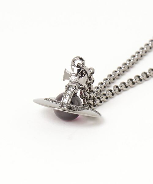Vivienne Westwood MAN（ヴィヴィアンウエストウッドマン）の「MAN. NEW TINY ORB PENDANT（ネックレス・メンズ・ブラック・FREE）」の4枚目の写真