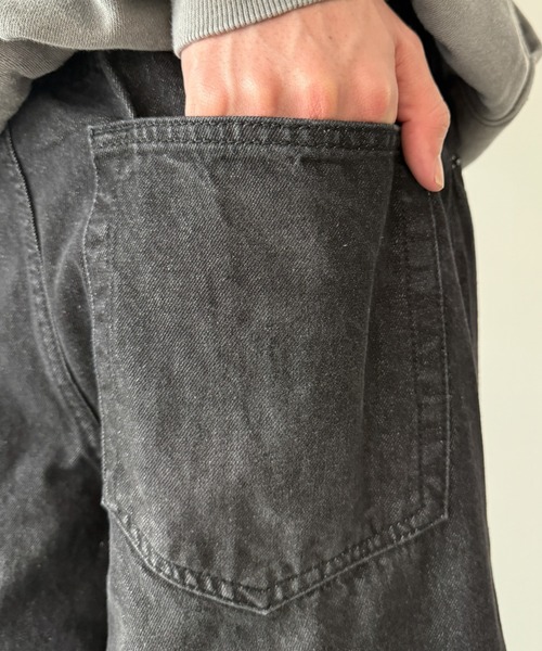 WEGO(ウィゴー)の「WEGO/バレルレッグデニムパンツ(デニムパンツ・メンズ・ブラック系2・X-LARGE)」の4枚目の写真