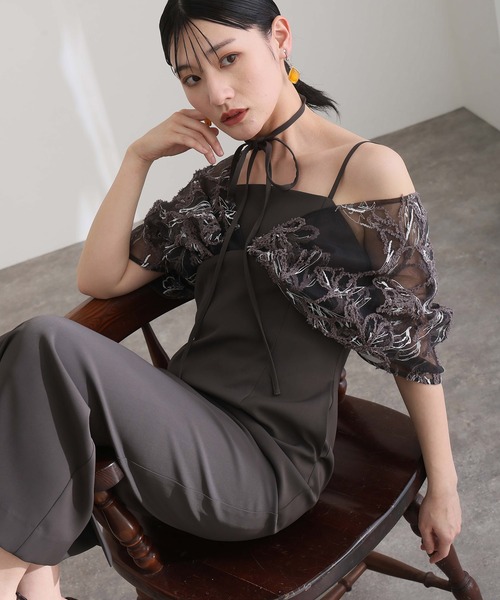atlo(アトロ)の「結婚式 二次会 パーティー ドレス リボン タイト フェザーフラワーラメ糸レイヤード ミモレ丈&袖あり セレモニー フォーマル オケージョンドレス 同窓会 成人式 お呼ばれ 謝恩会 20代 30代(ドレス・レディース・チャコール/ミント/ブラック・M)」の19枚目の写真