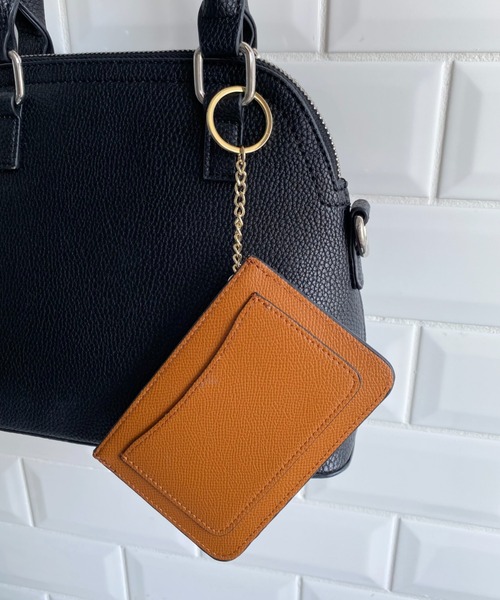 CLEA（クレア）の「【5色展開】薄型キーチェーン付き フラグメントケース/カードケース/ミニ財布（カードケース・レディース・ブラック/イエロー/ピンク/レッド/ブラウン・FREE）」の10枚目の写真