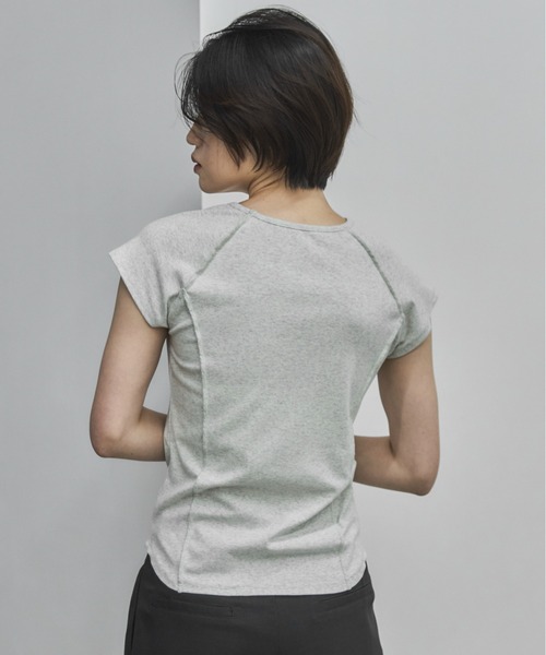 feepur(フェピュール)の「フライスアウトロックフレンチTee(Tシャツ/カットソー・レディース・オフホワイト/ブラック/オートミール/イエロー・MEDIUM)」の14枚目の写真