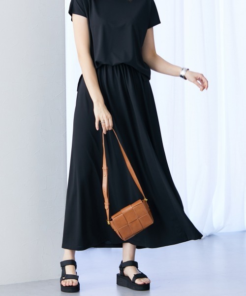 slattgir(スラットジール)の「高身長 接触冷感・UVカット2点セット(トップス+スカート)(トールサイズ)(Tシャツ/カットソー・レディース・ブラック/カーキ・5L/M/L/LL/3L/4L)」の12枚目の写真